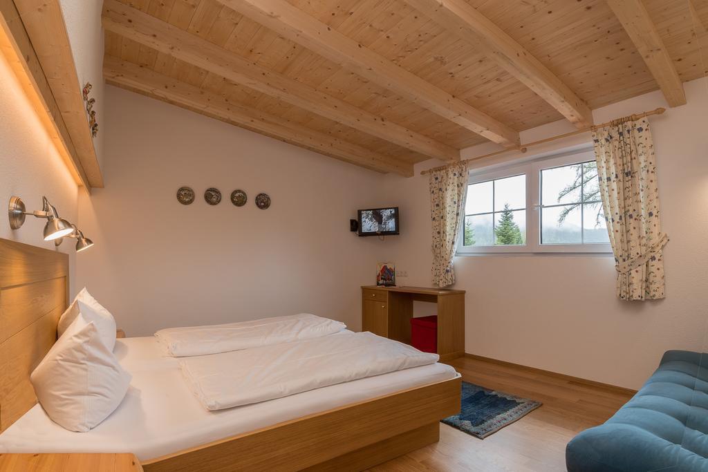 Landhaus Charlotte Am Geigenbuehel -Apartments Seefeld in Tirol Exterior photo